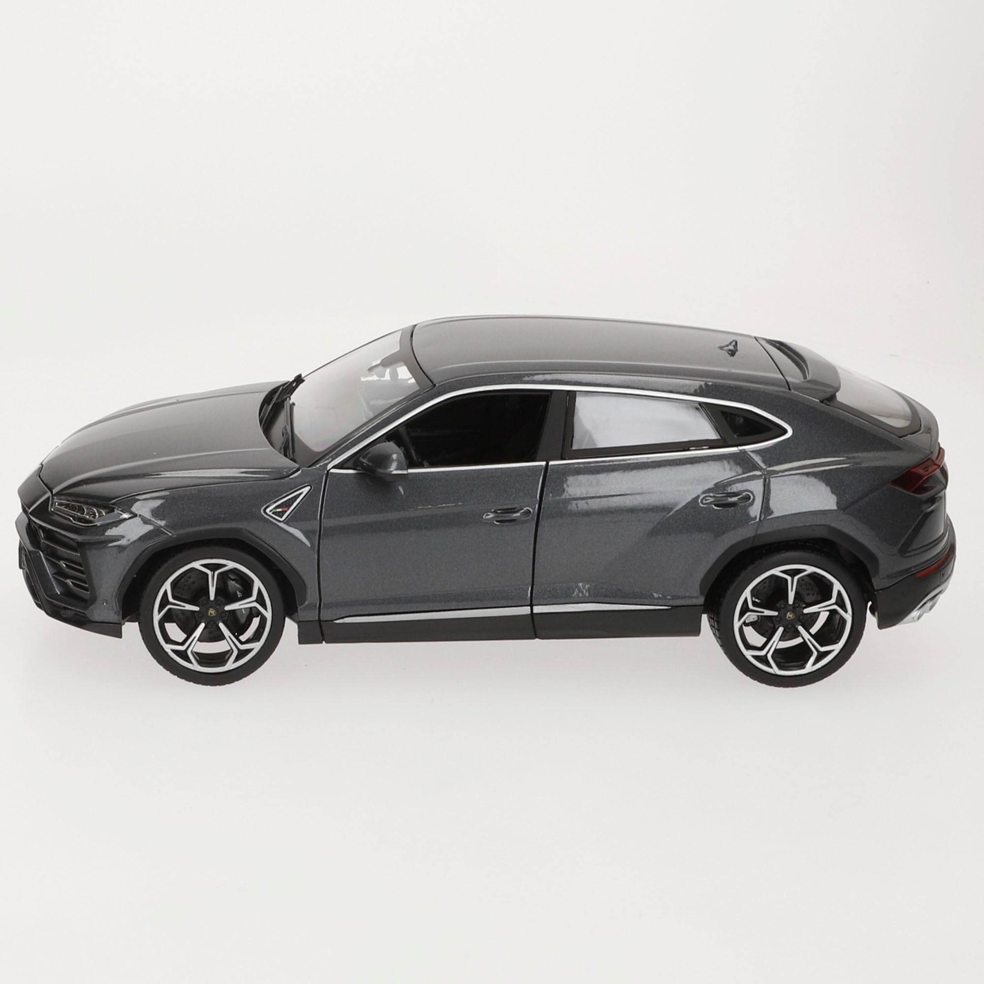 Amazon.com: Bburago B18-11042Y 1:18 Lamborghini Urus, Grey : Toys